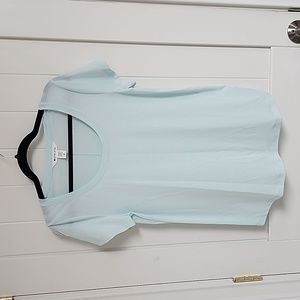 Athleta stratus II tee light blue